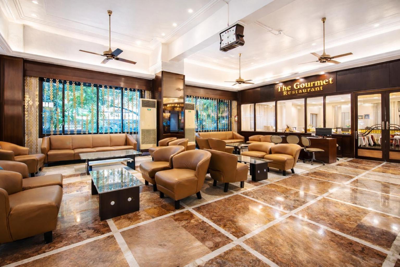West End Hotel Opp Bombay Hospital — Fotos 3